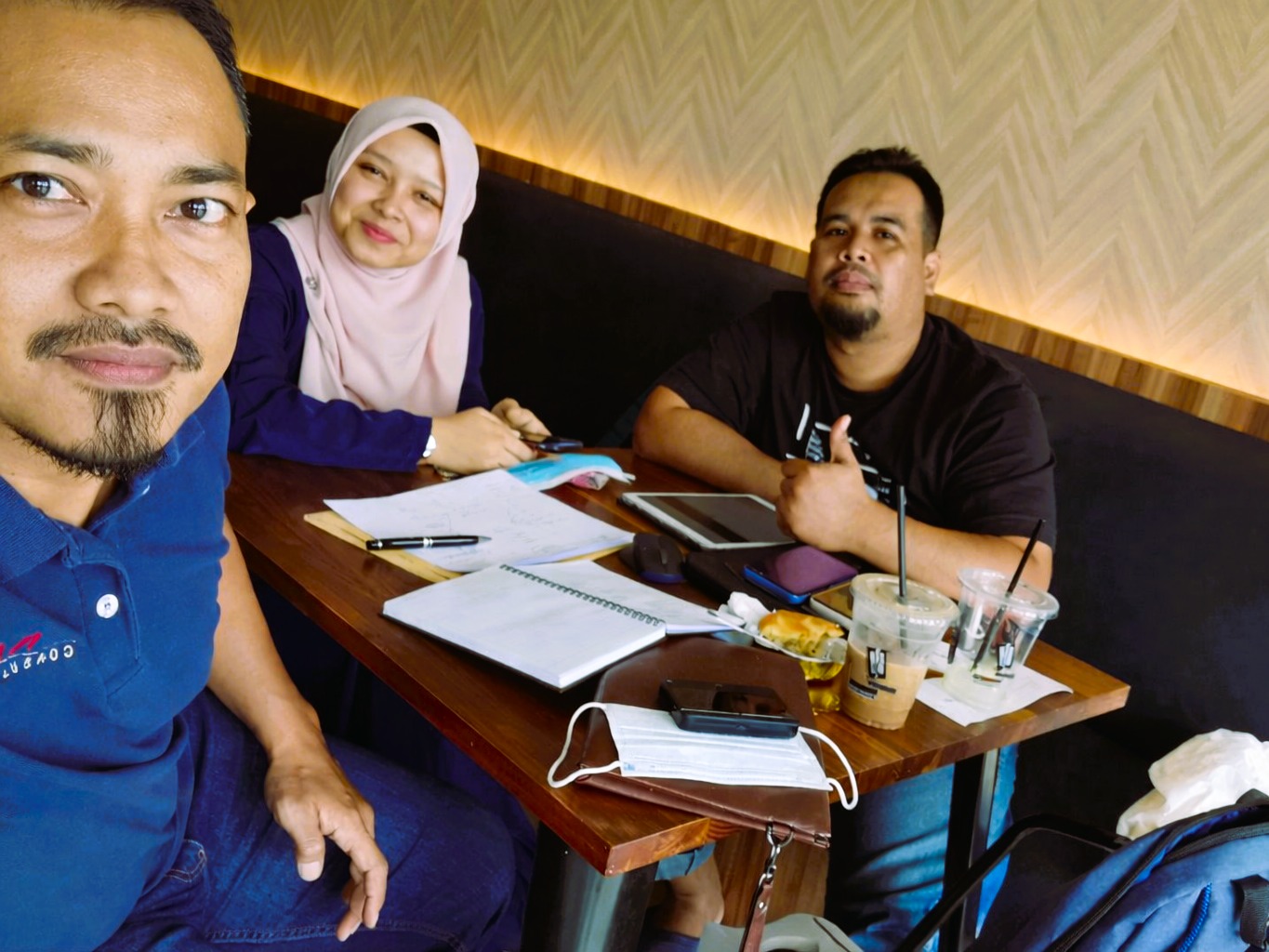 Team recruitment photo 01